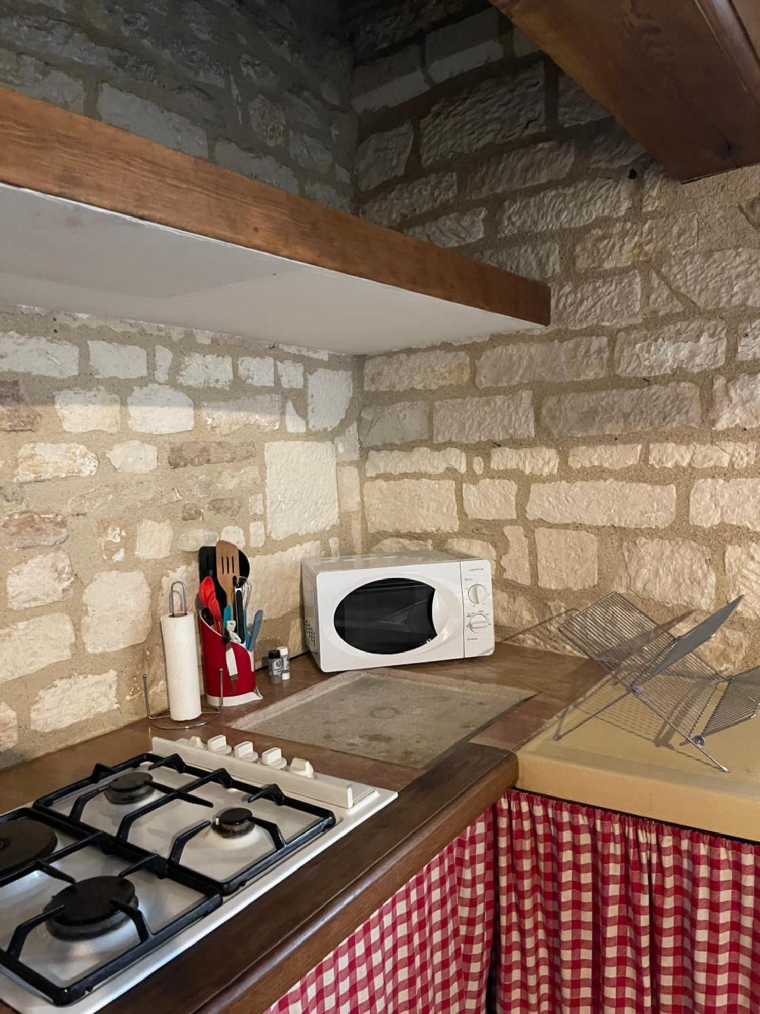 La Maison D'Alienor - Gites De Caractere A Chablis - 89 Εξωτερικό φωτογραφία